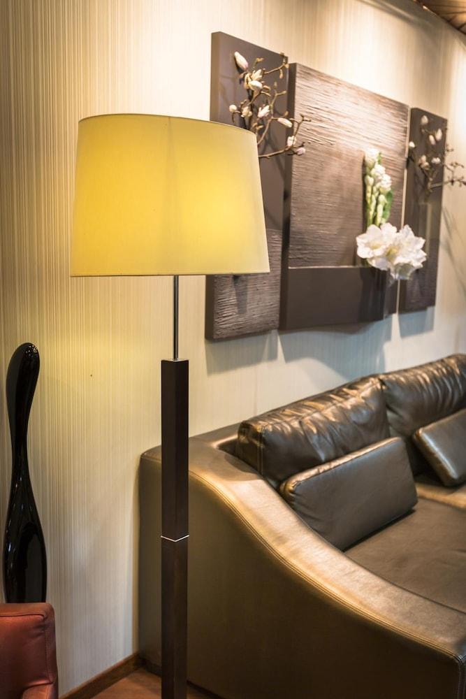 Hotel America Лурд Экстерьер фото